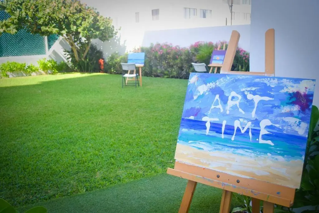 Ocean Front Studio 2C, New Listing 坎昆 公寓