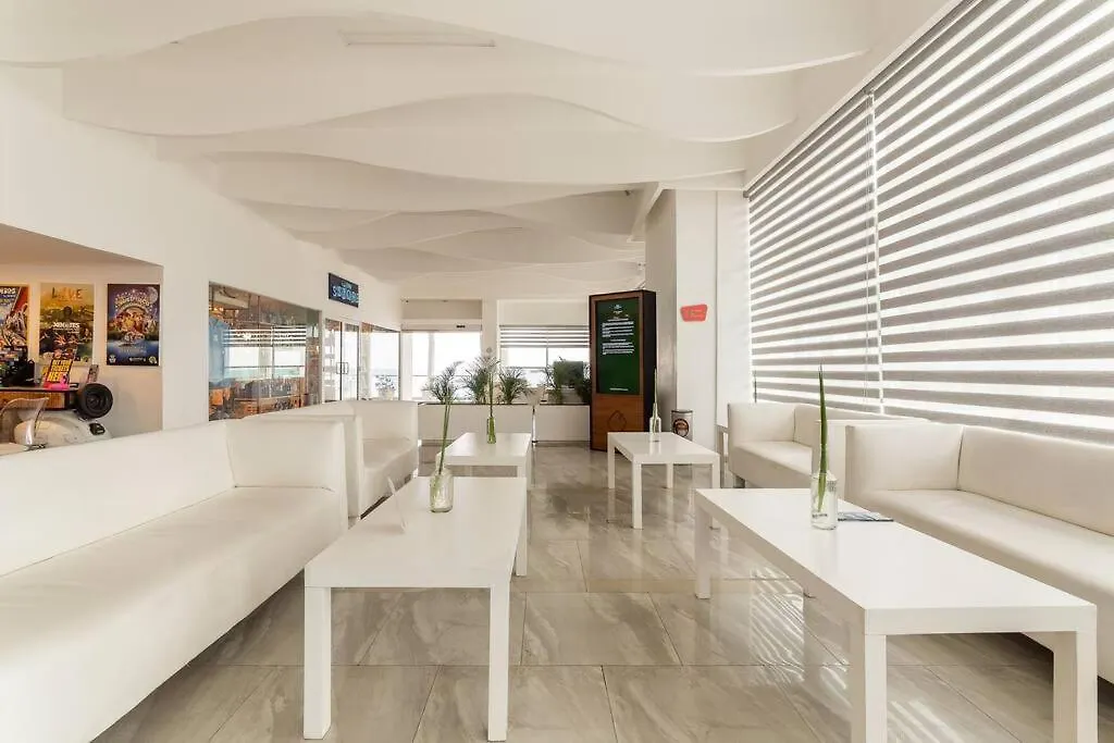 Ocean Front Studio 2C, New Listing Cancun